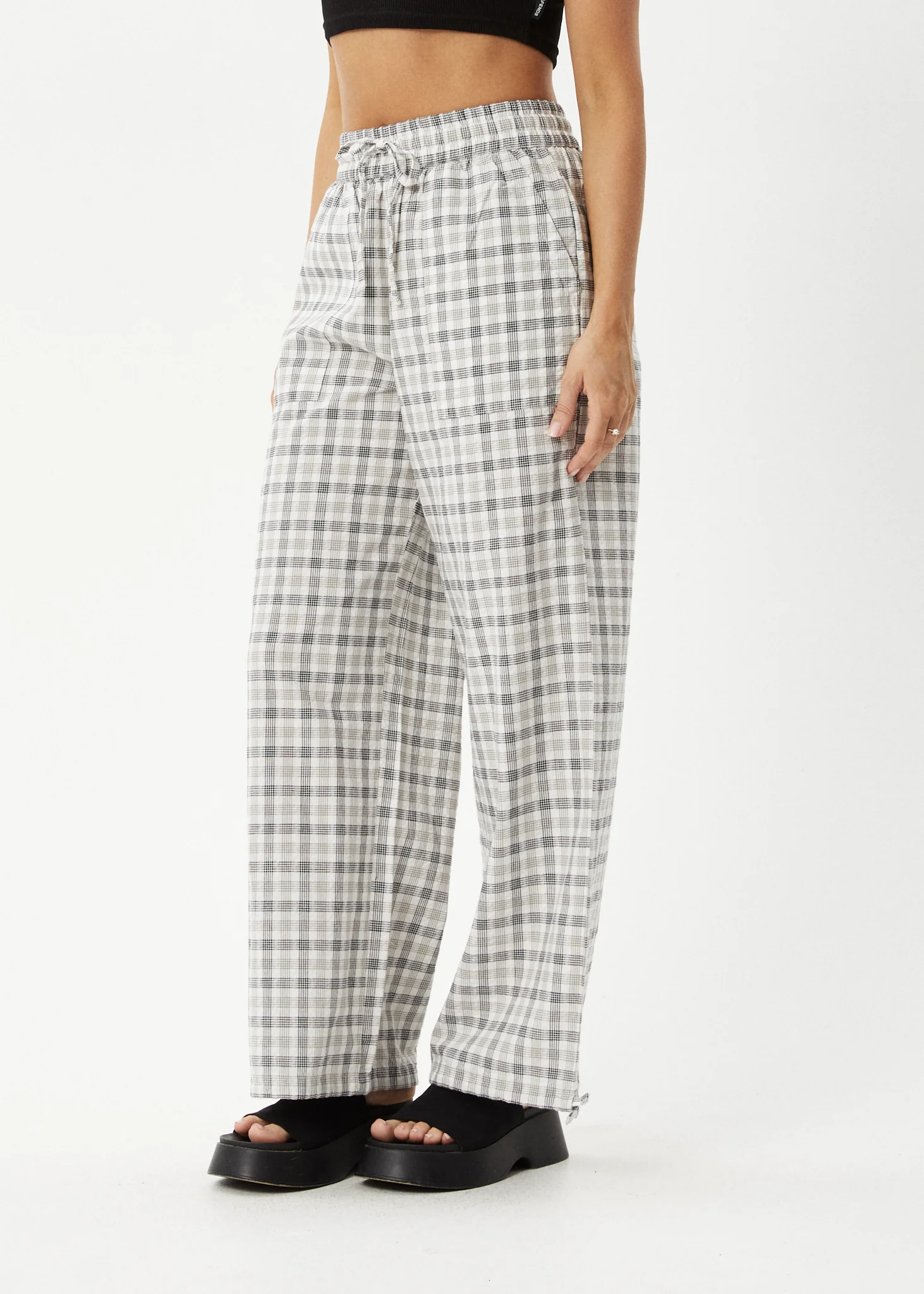 AFENDS Womens Leo - Seersucker Wide Leg Pant - Black / White - Image 4